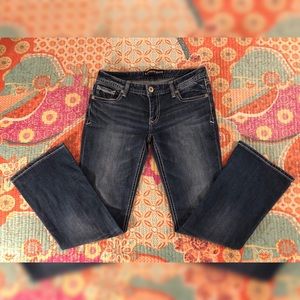 Express Jeans Dark Wash Boot Stella Low Cut